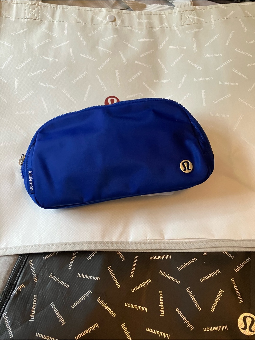 NWT Lululemon Everywhere Belt Bag, 1 L, RIVERSIDE